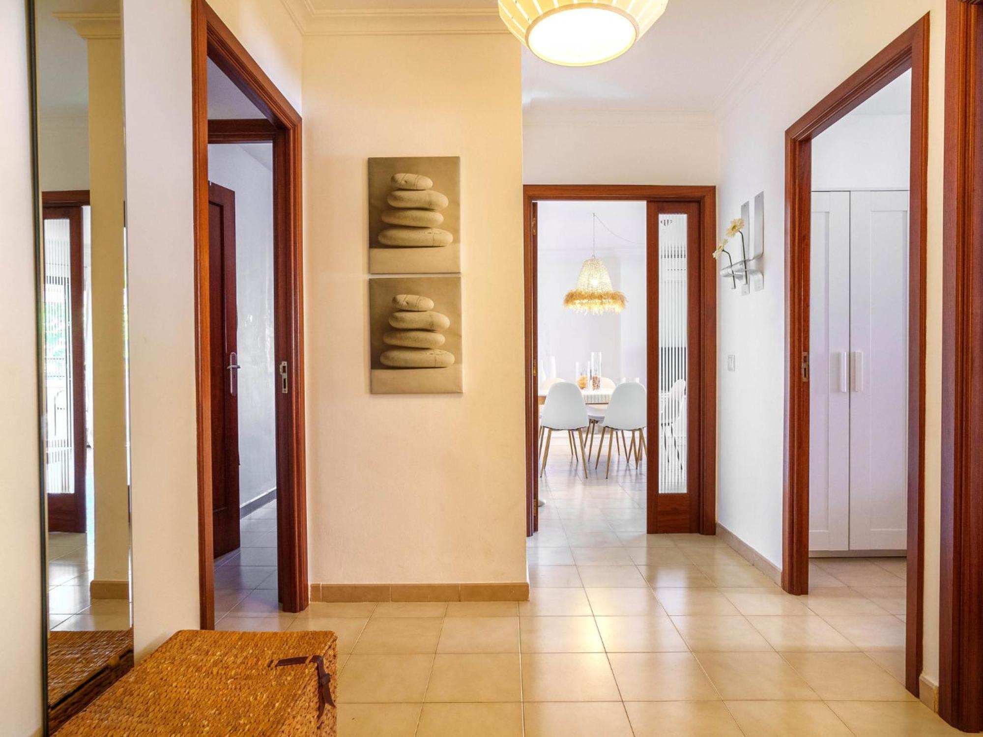 4 By Interhome *